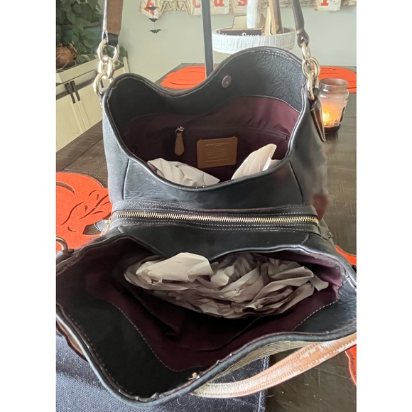 Coach Purse - Picture 9 of 10